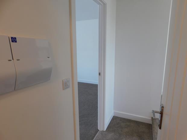 4aFlat2HindStileHall