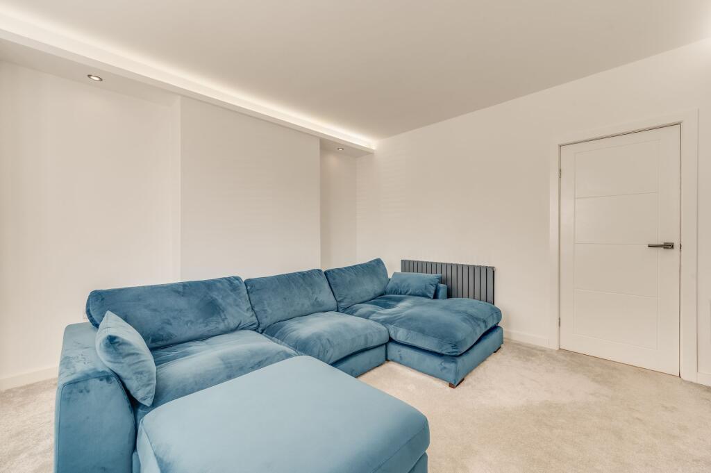 KITCHEN/DINER AND LIVING ROOM