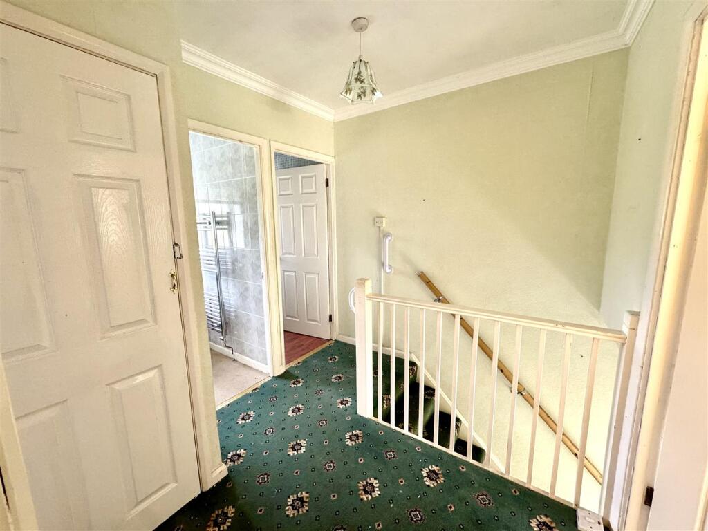 FIRST FLOOR STAIRS AND LANDING