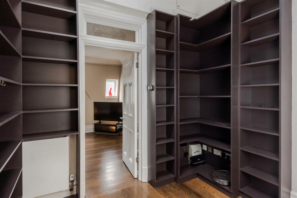 4, 102 Great Portland Street-11.jpg
