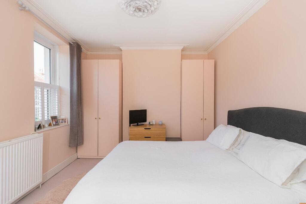 6I5RSE - Bedroom B.jpg