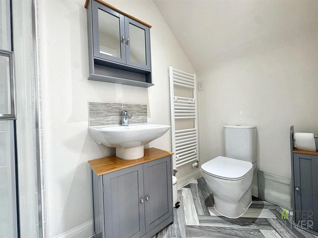 Ensuite