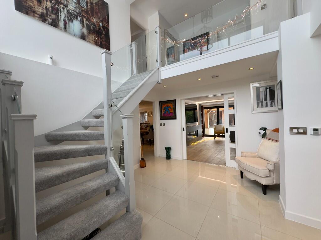ENTRANCE HALLWAY