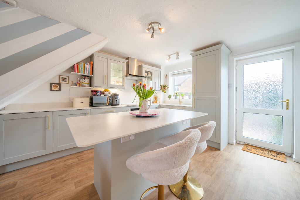 Open Plan Living Room / Kitchen