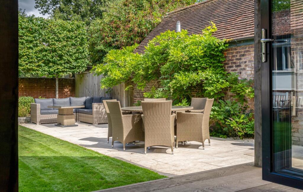 Garden Terrace