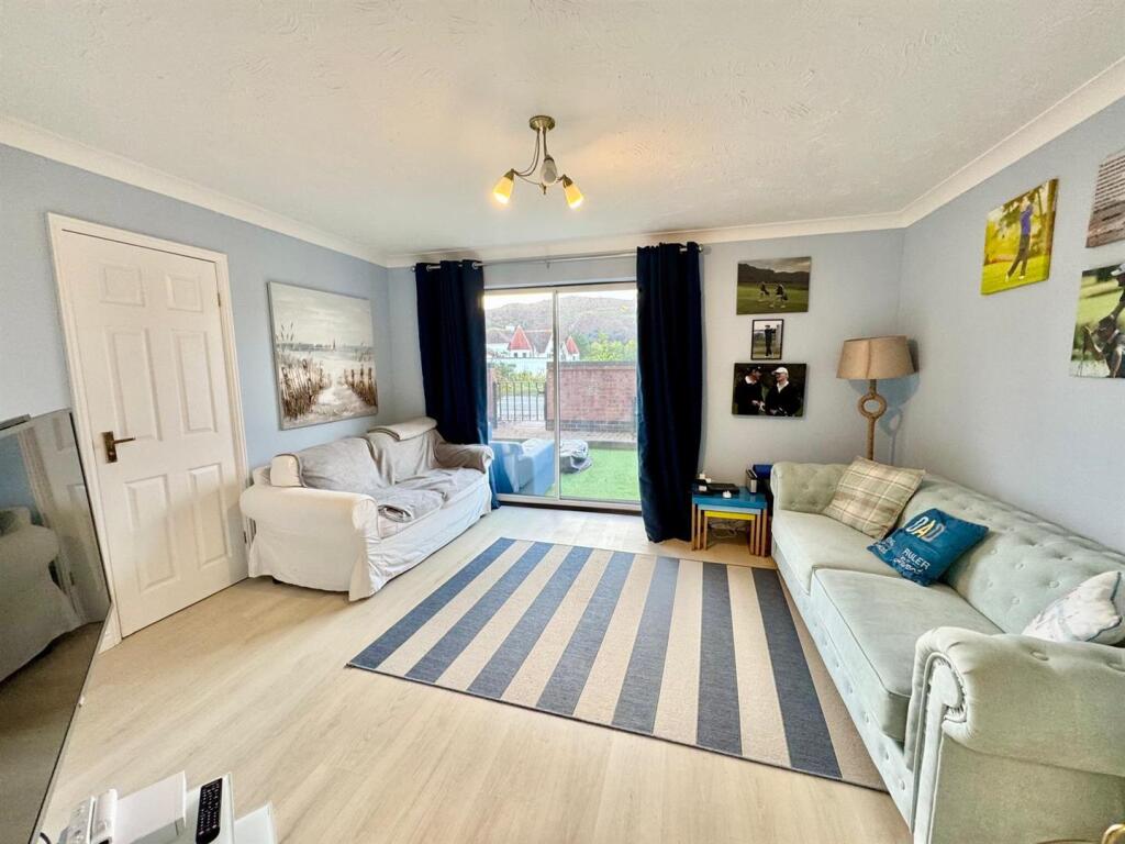 PHOTO-2025-10-11-09-46-08 (13).jpg