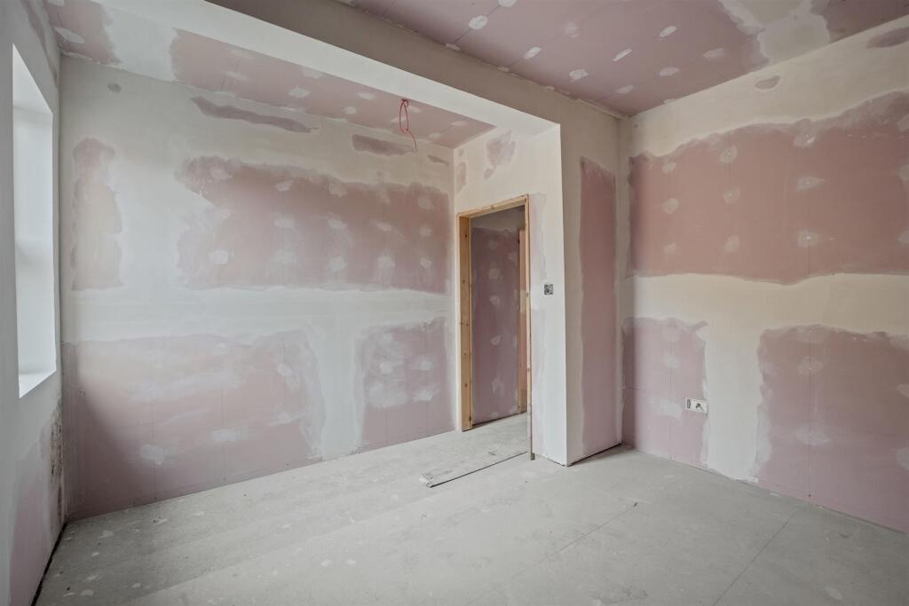 FLAT 2 BEDROOM ONE