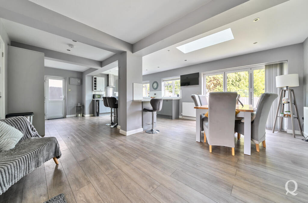 fb5d8c3c-402b-42a...