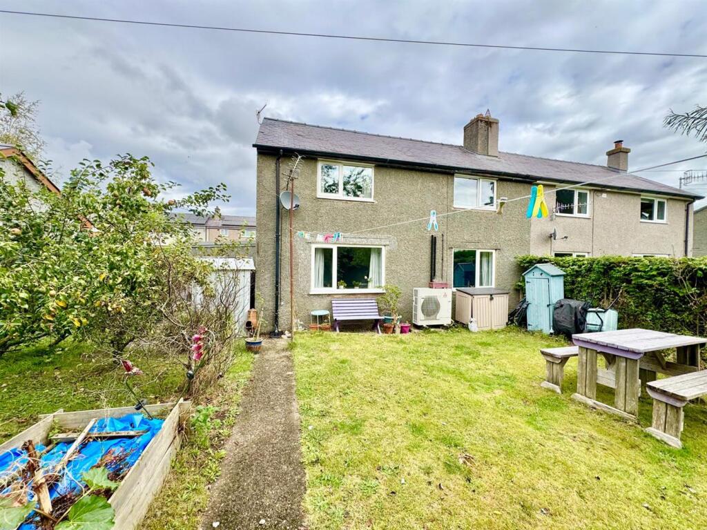 PHOTO-2025-09-03-07-19-38 (20).jpg