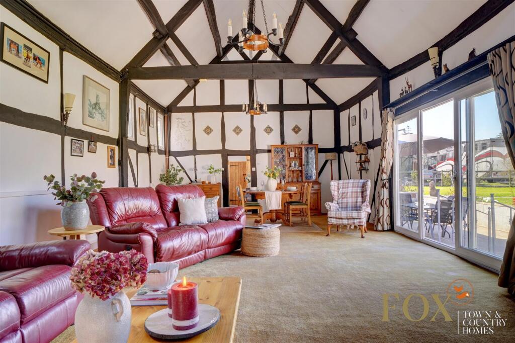 The Old Coach House (14).jpg