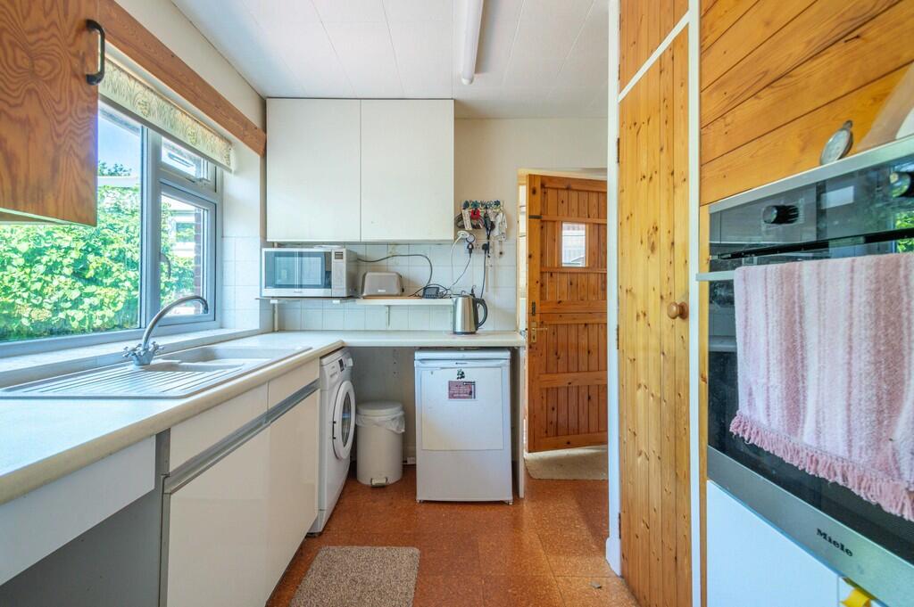 4 Chapel Street-1...