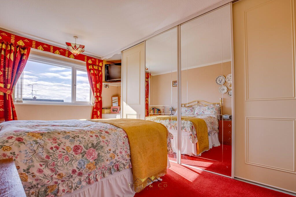 Bedroom 1.2