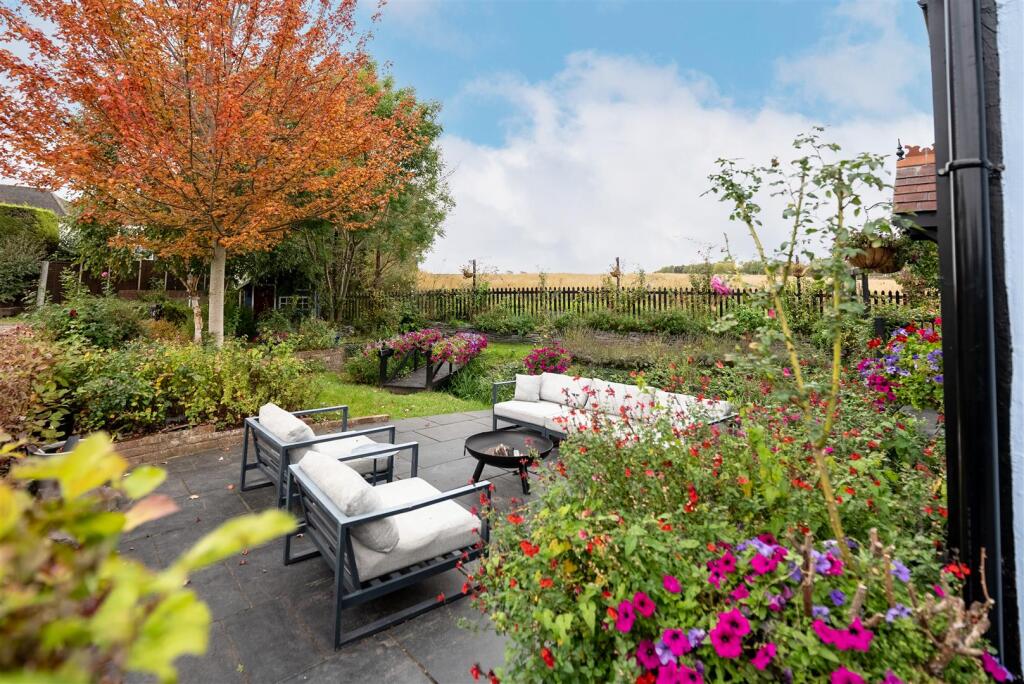 Hobbs Cottage-35-1.jpg