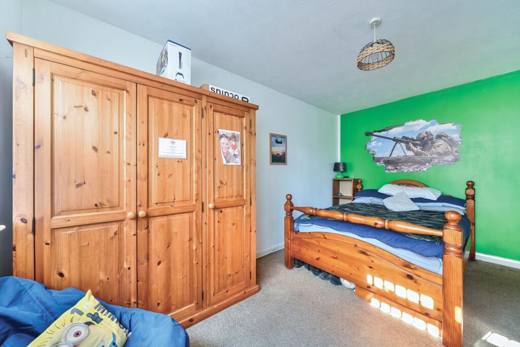 1328897-4-6880b944d7810