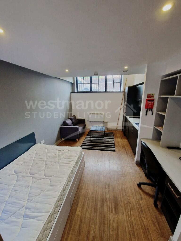 STUDIO 2 - LG