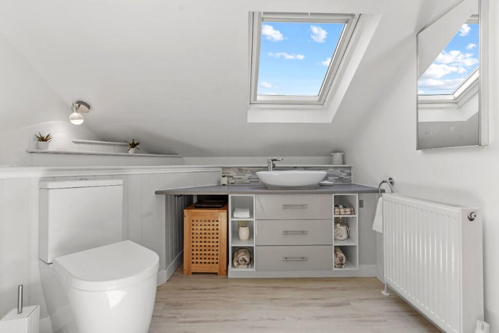 Master En-Suite