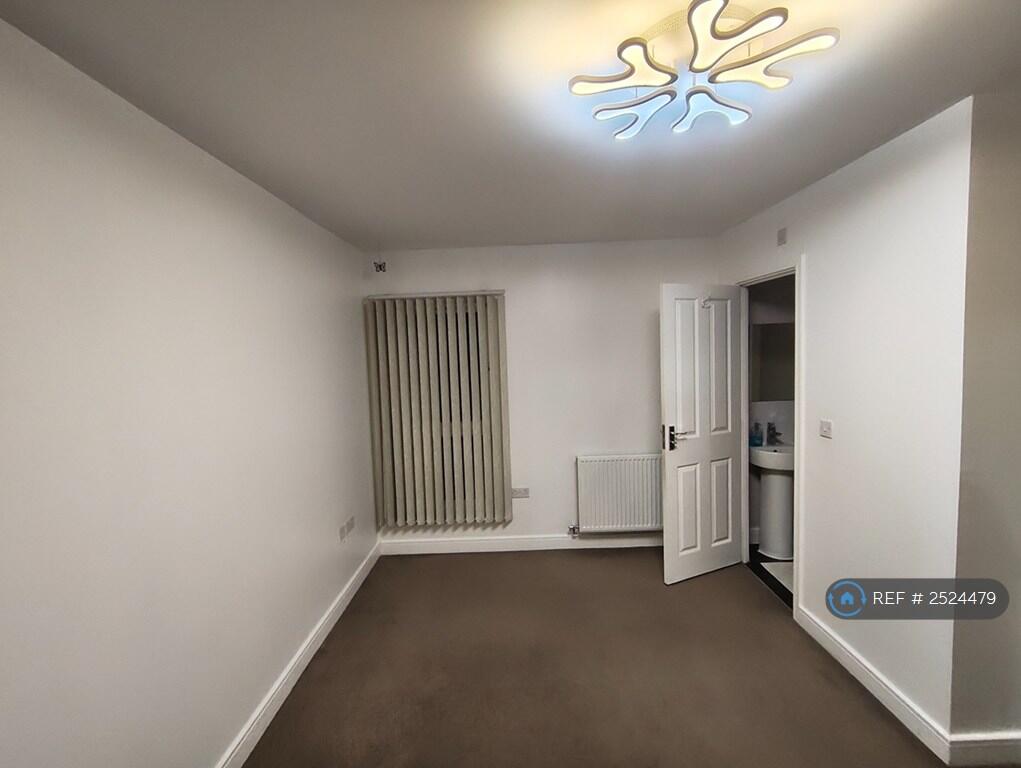 2nd Floor Master Bedroom