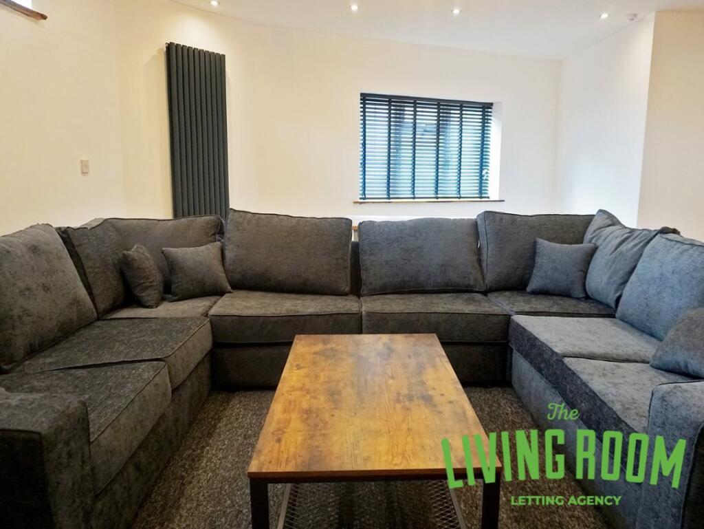 Lounge 3