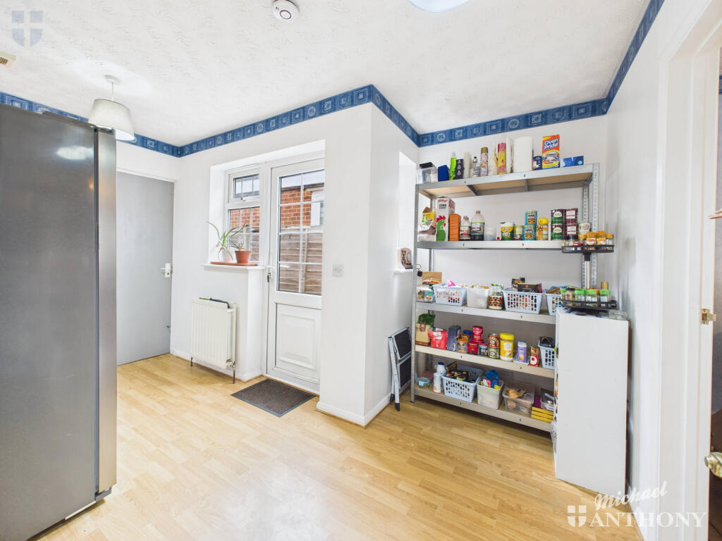 CAM03852G0-PR0377-STILL011