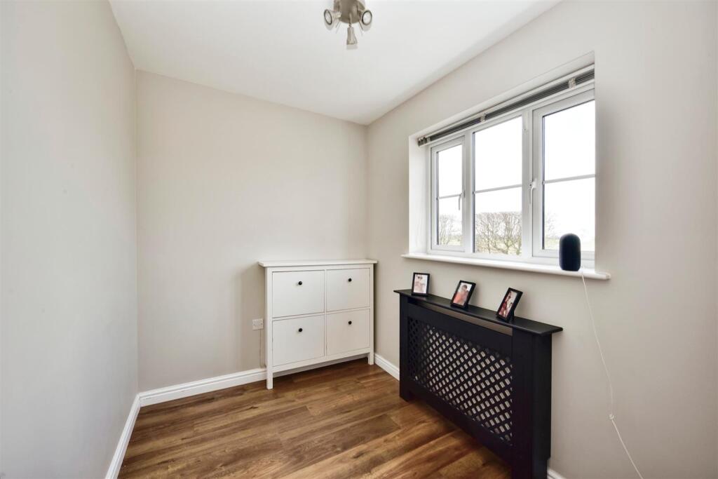 Bedroom Four / Office