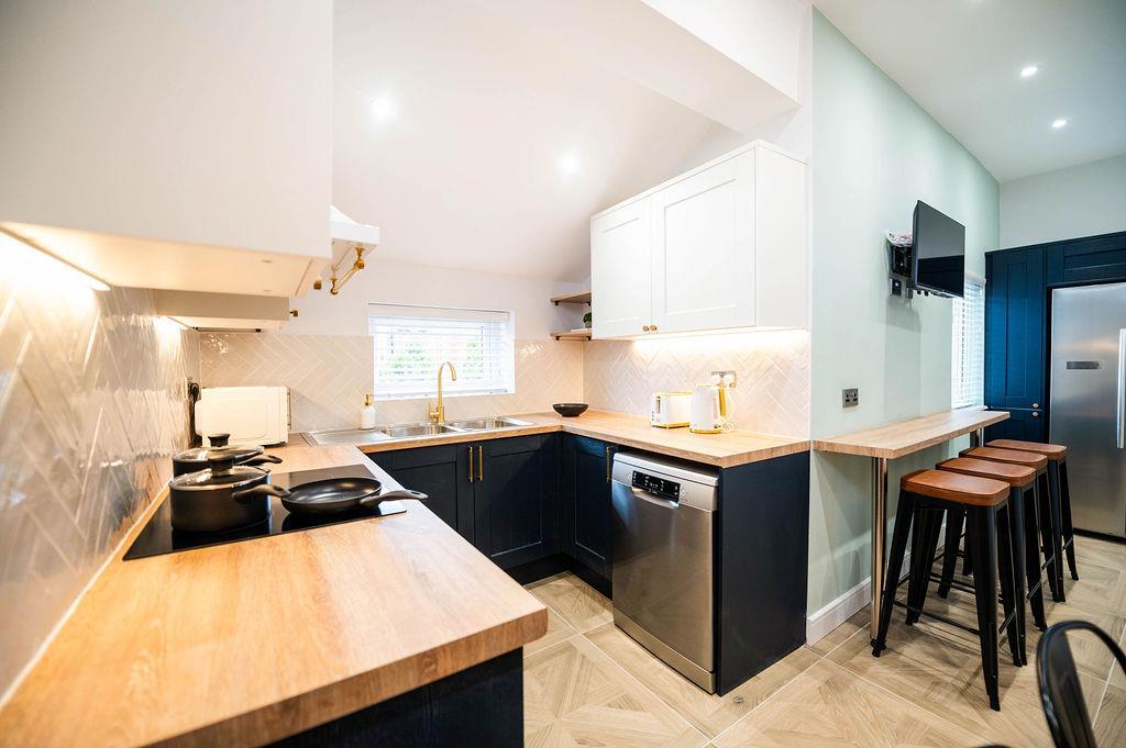 kitchenupstairswarmer-11.jpg