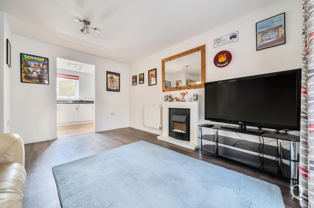 6d9c9231-6e29-44c...