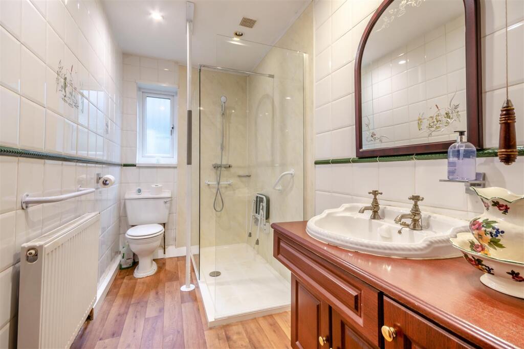 8668365-interior04.jpg