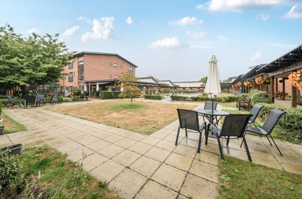 1329311-3-688903e...