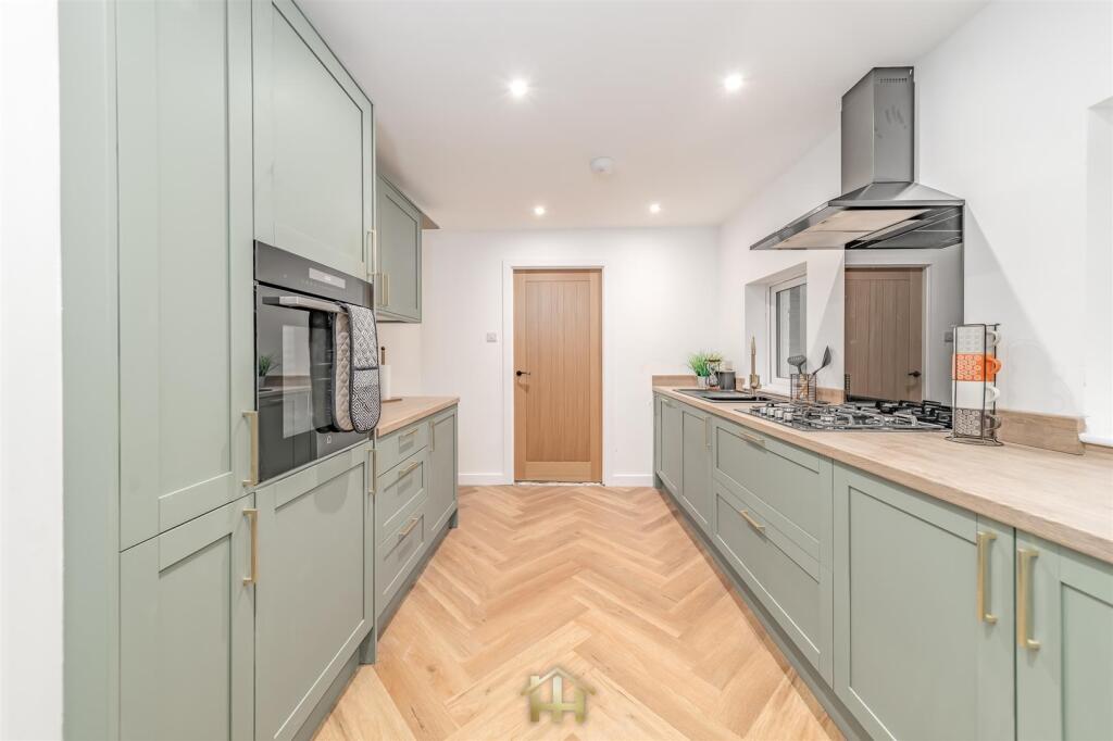 126 COUPAR ANGUS RD DD2 5PQ EDIT (10 of 47).jpg