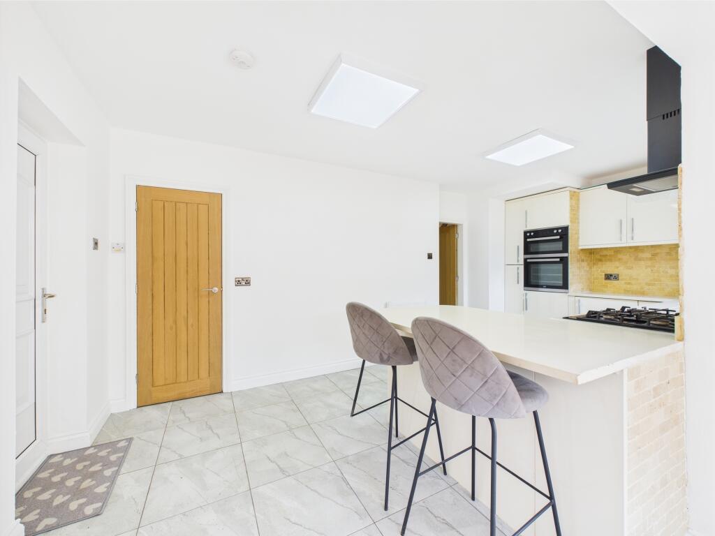breakfast/kitchen