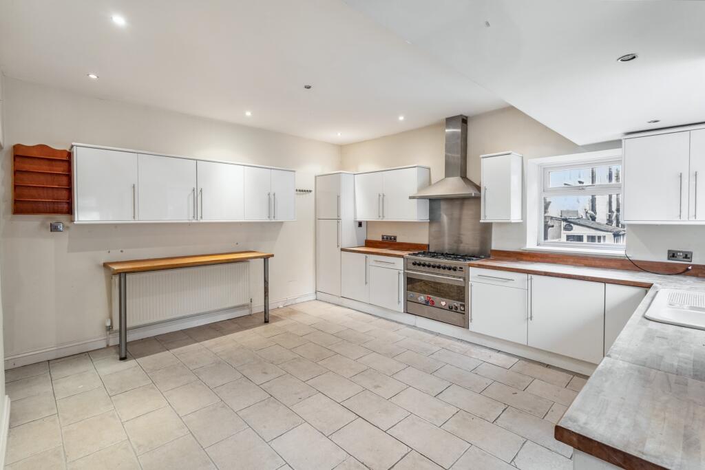 Flat 1 Park House, Park Terrace, Spofforth, Harrogate, HG3 1BW