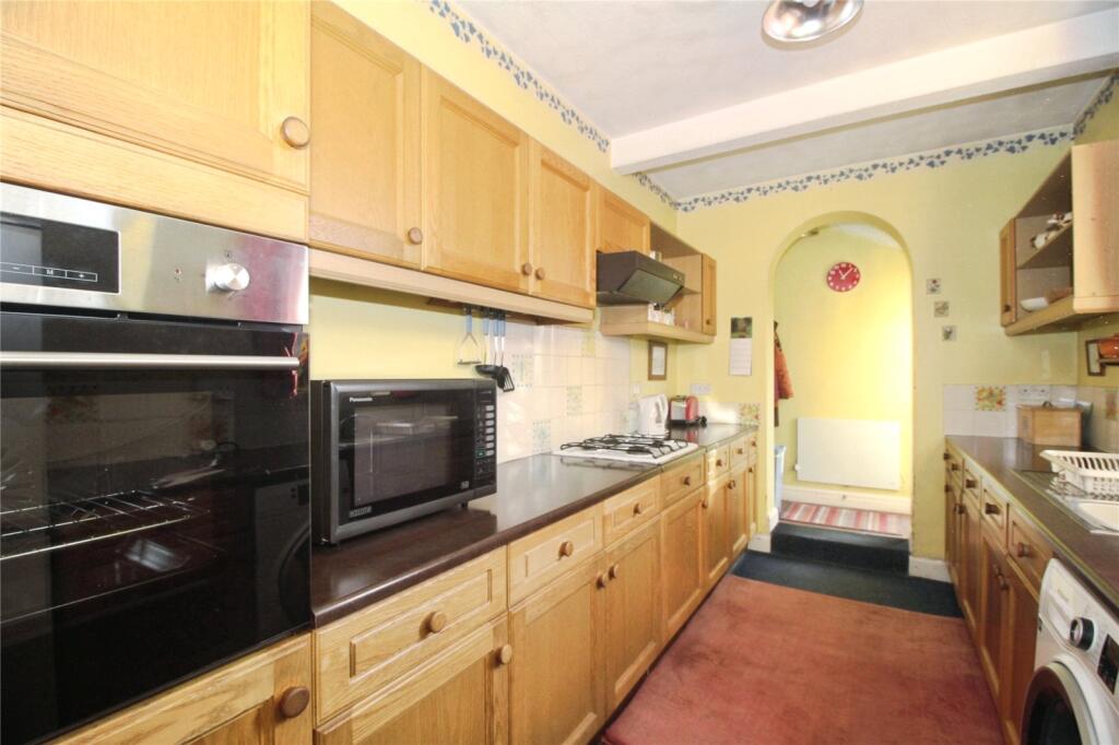 Fitted Kitchen
