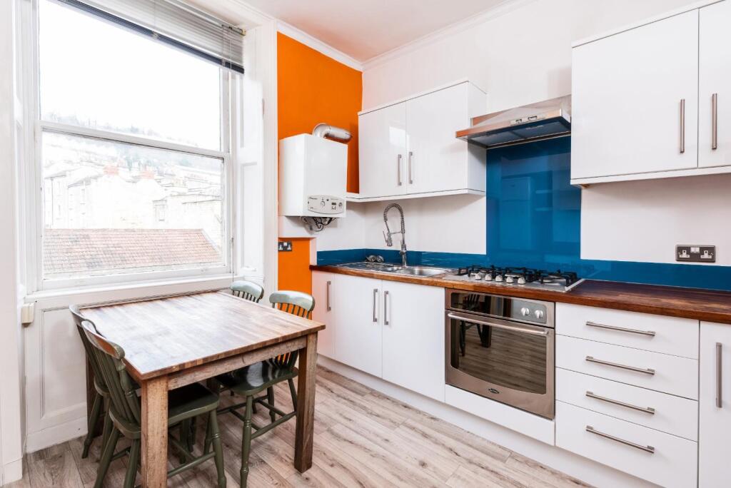 Flat 2, 1 Walcot Terrace, Bath, BA1 6AB-5.jpg