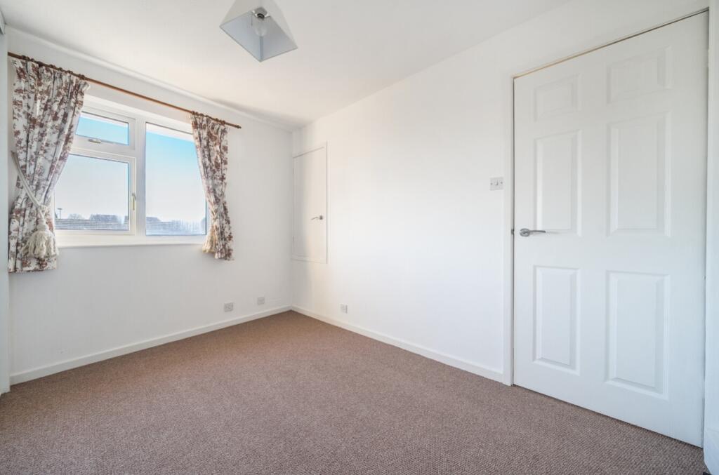 Bedroom 1B