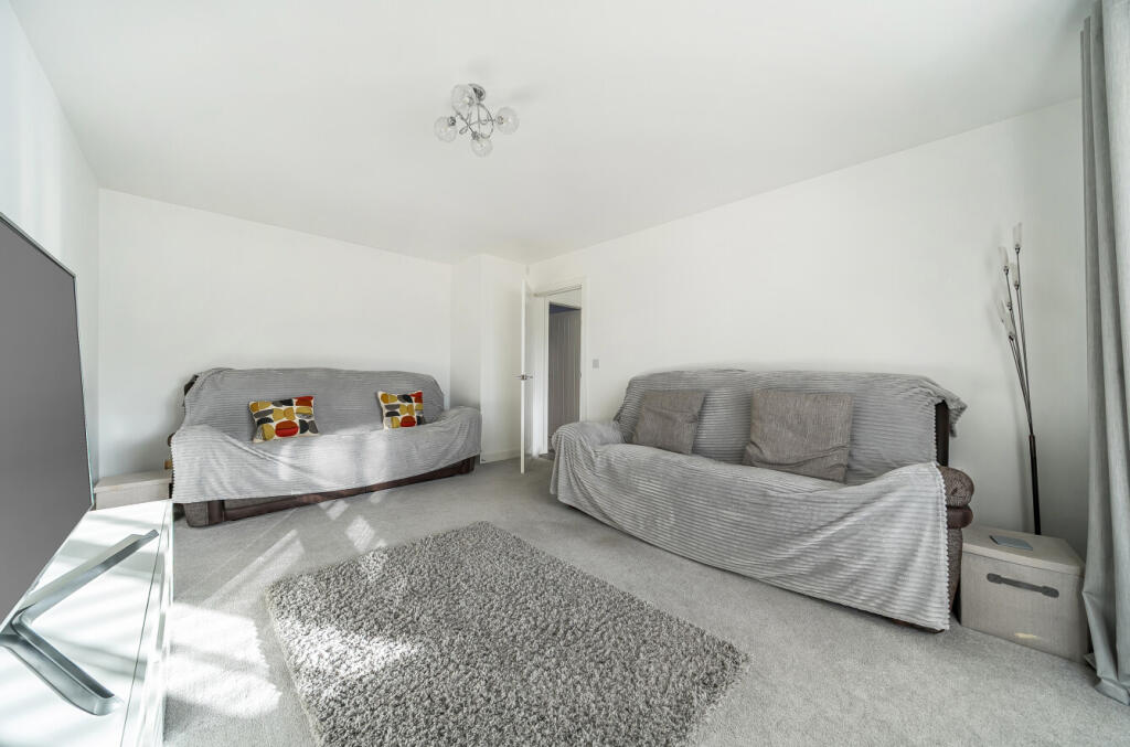 1396561-12-695e6b...