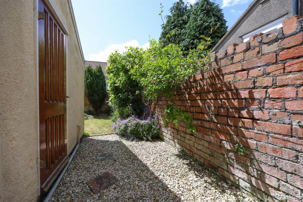 20 Doone Road 14.JPG