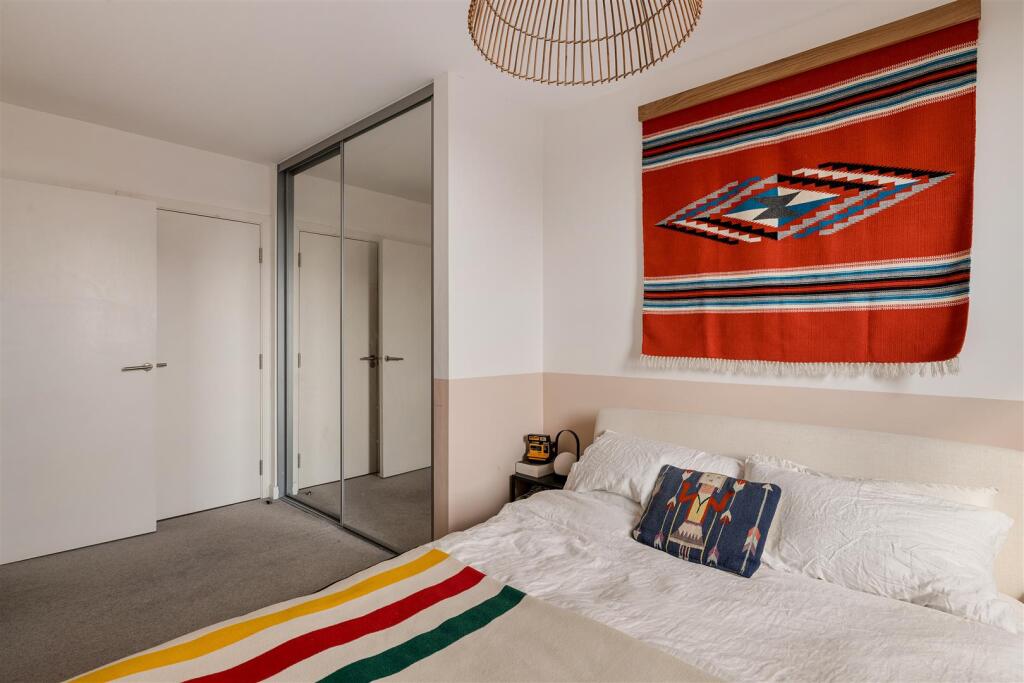 Britains Apartments 27 Sutherland Road, E17