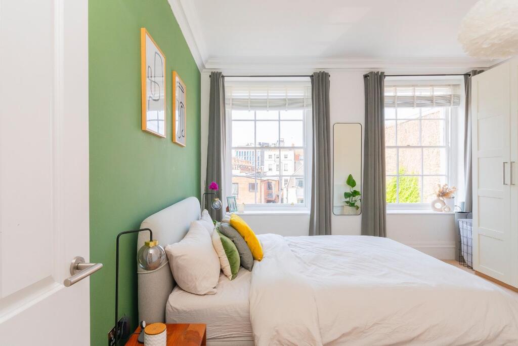 ERAUQSDNALTROP6TALF5 - Bedroom H.jpg