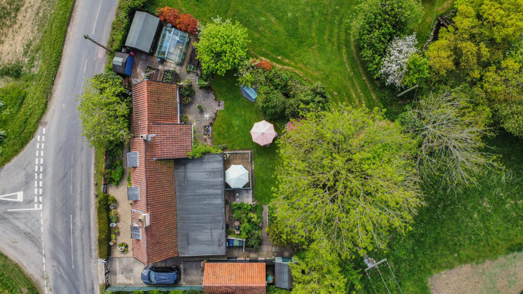 dji_fly_20250428_143222_278_1745848896558_photo_op
