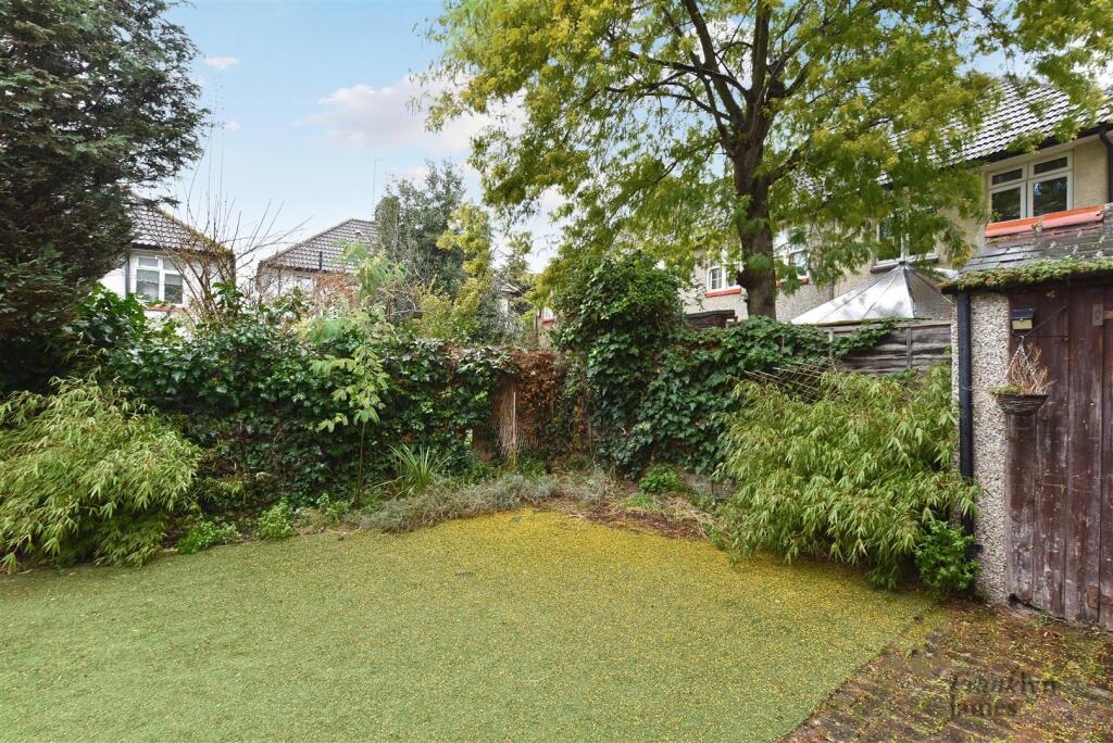 Hesperus Crescent (12).JPG