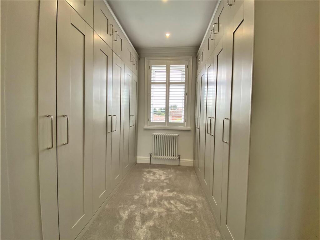 St Annes Road East, 200, bed 5 Dressing Room LEA.J