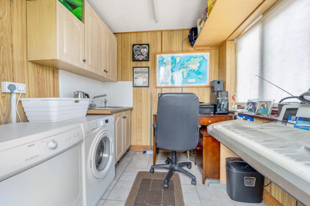 Shangri-La (Old Leake)-15