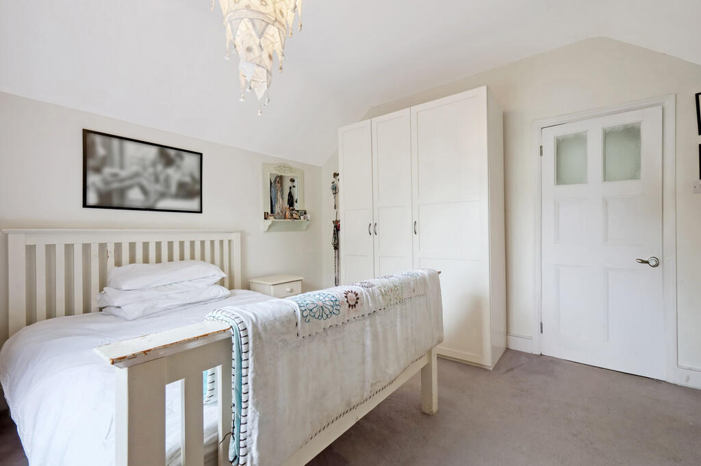 22 Holyrood Drive...