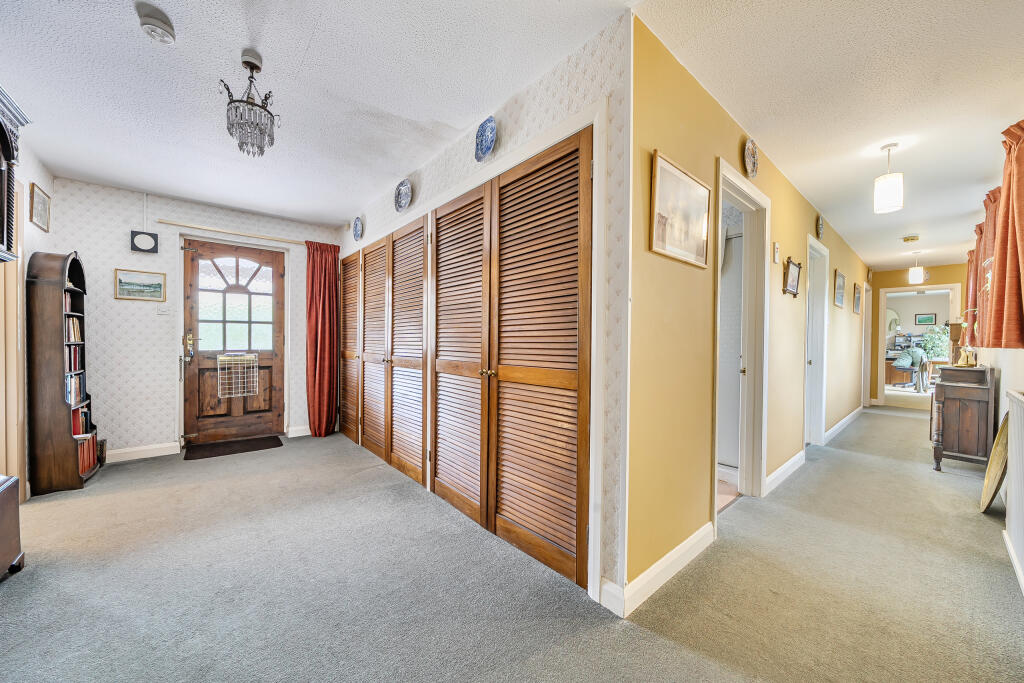 1364816-12-68e9353d879d2