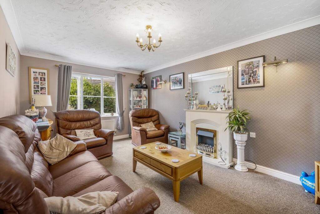 3 Churchgate (Sutterton)-18