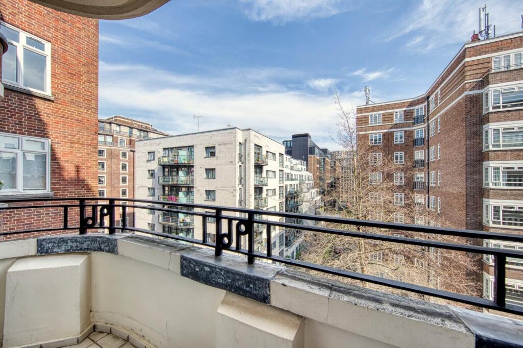 Marsham Court - Balcony