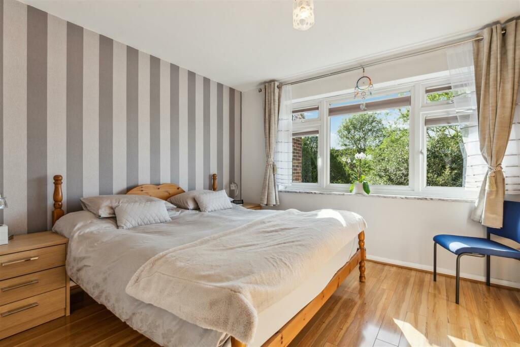 Coniston Close, W4 - FOR SALE