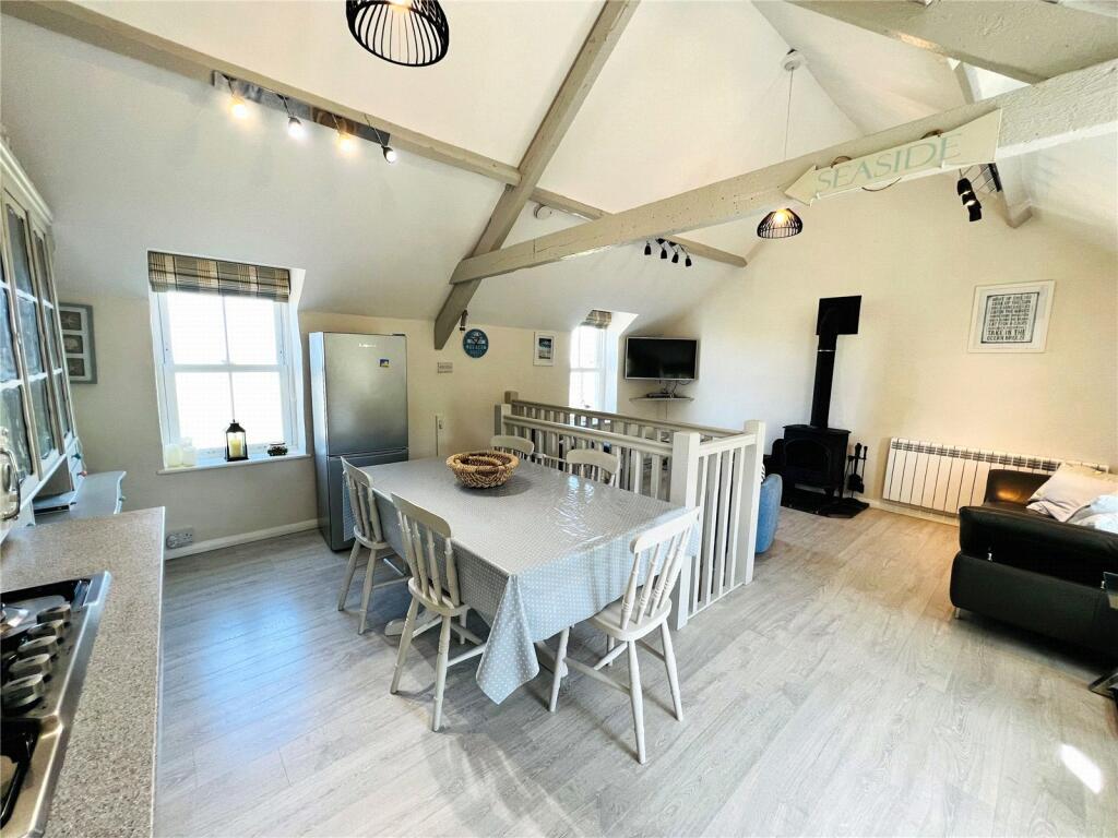 Kitchen/Living
