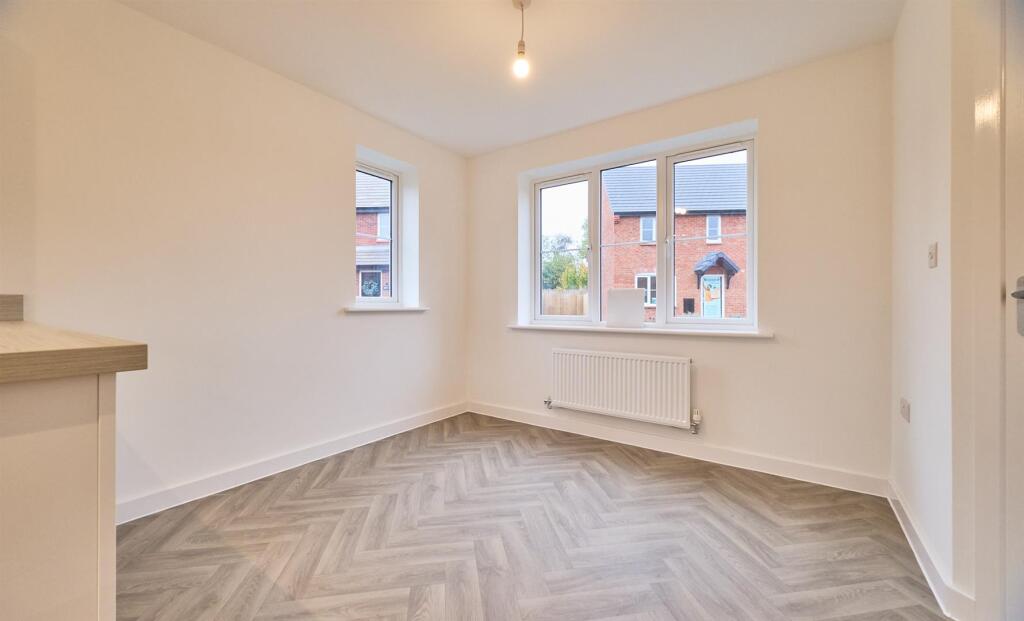 Open Plan Kitchen/Dining Area