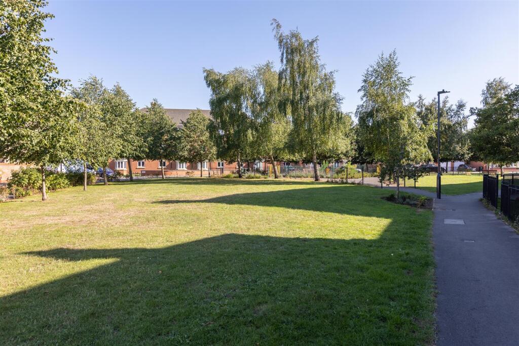 Fletton Road Park-2.jpg